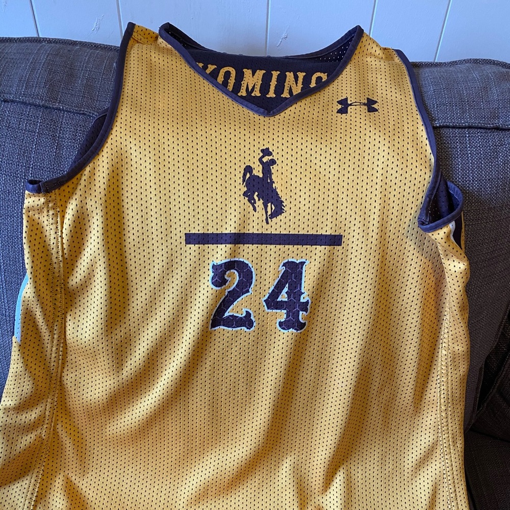 Wyoming Men’s basketball jersey #24 reversible
